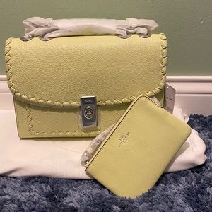 📍PRICE DROP📍NWT Lane Shoulder Bag and wallet